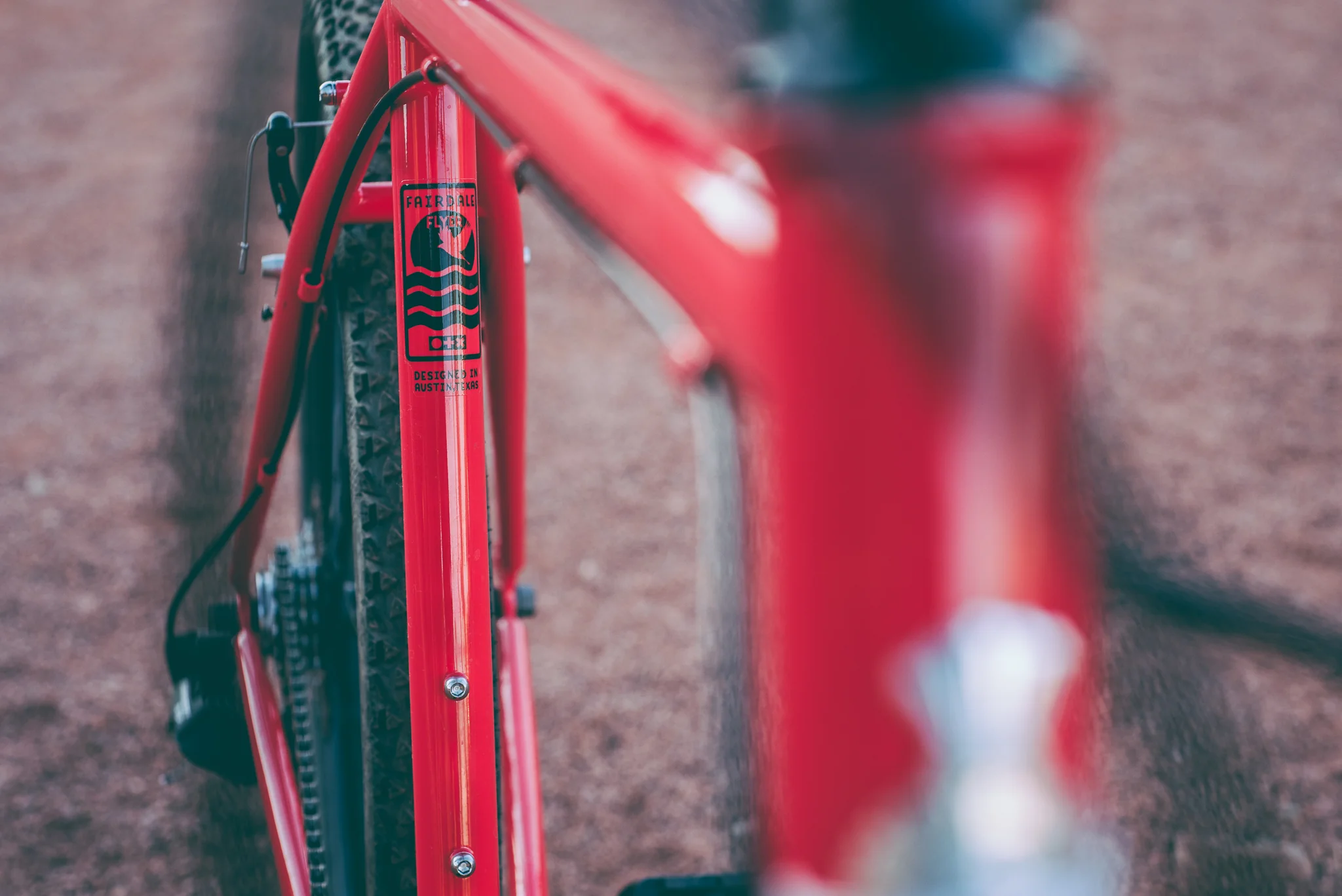 2018 Fairdale Flyer (Gloss Red - M/L) - Image 11