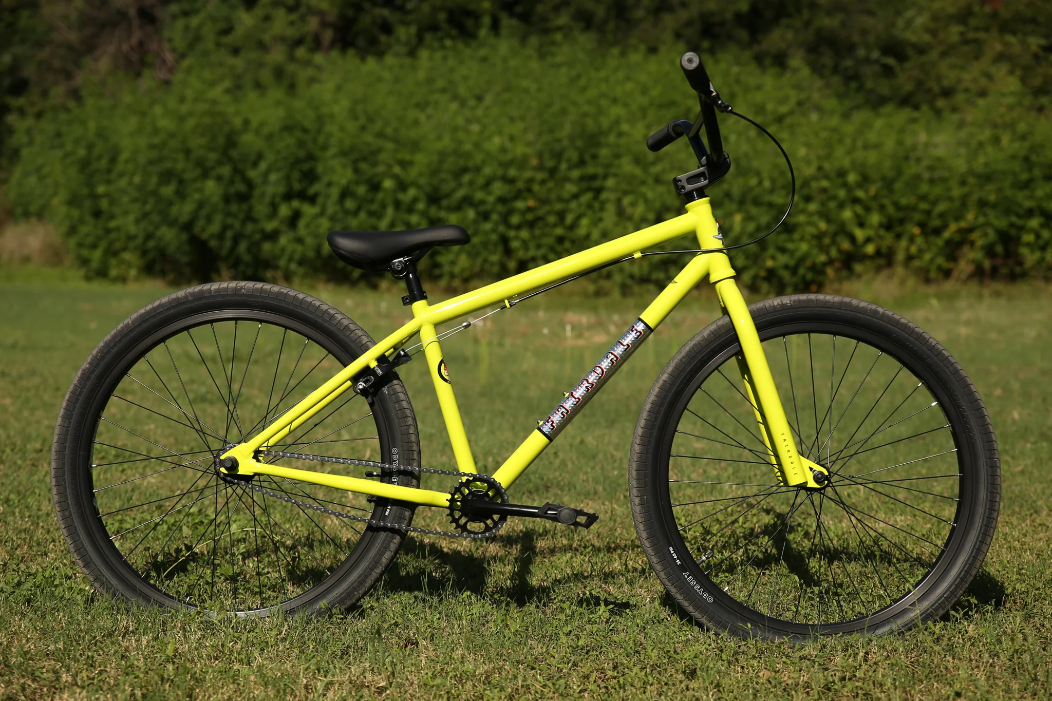 Fairdale Macaroni 24" (Gloss Bright Yellow) - Image 4