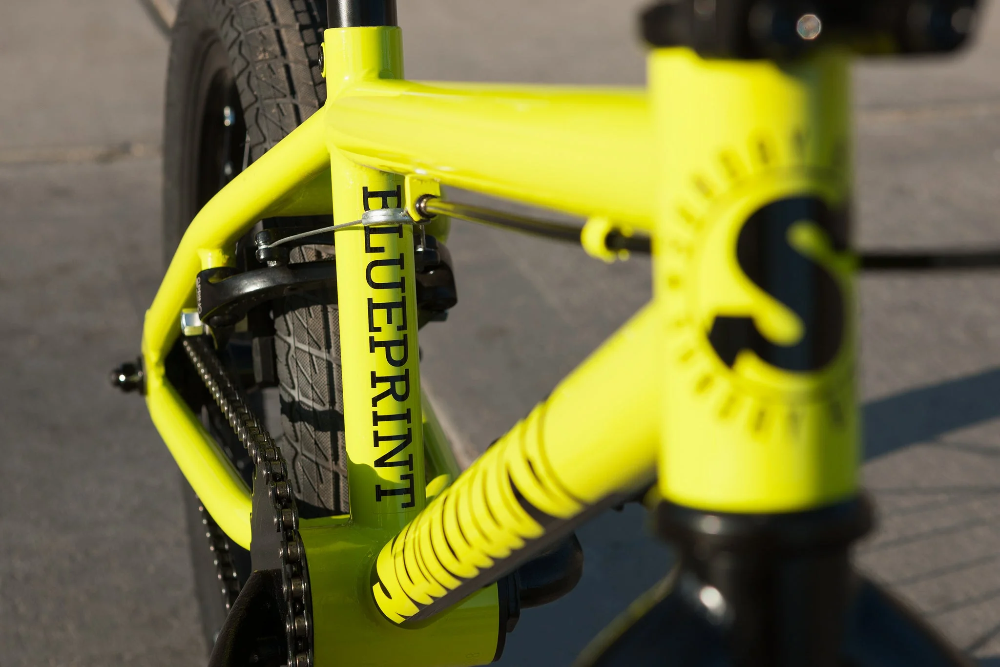Sunday Blueprint 16" (Gloss Bright Yellow with 15.5" tt) - Image 13