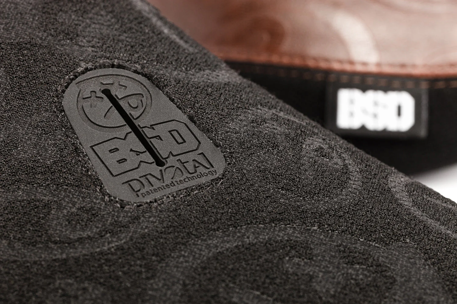 BSD Acid Flashback Mid Seat (Black Kevlar) - Image 5