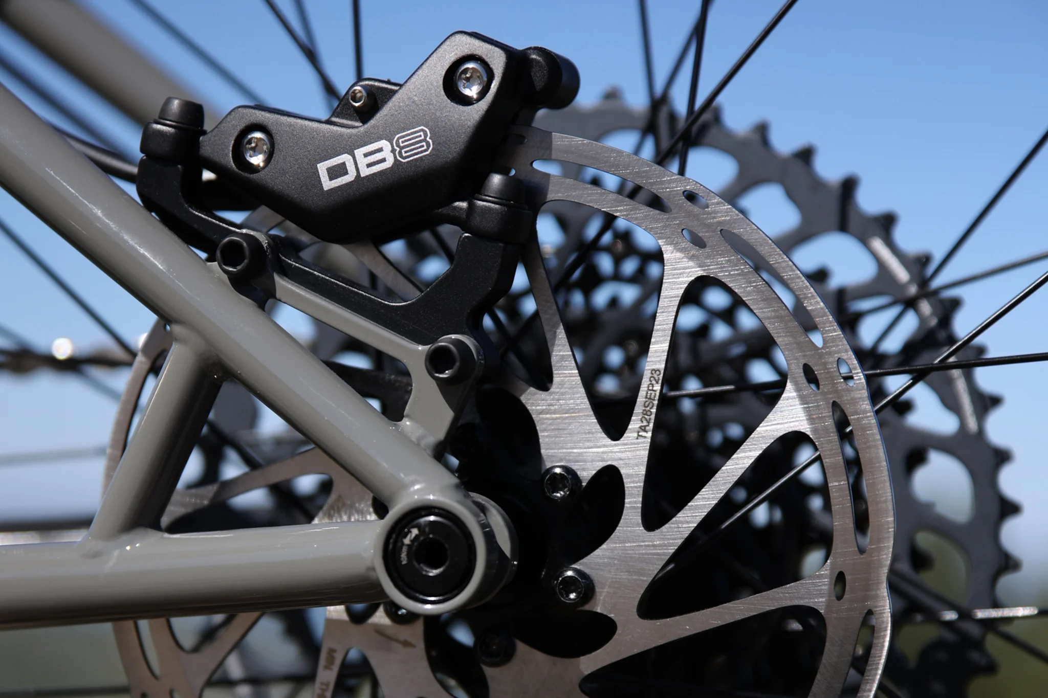 Fairdale Elevator 29" Hardtail MTB (Gloss Battleship Gray in M or L) - Image 9