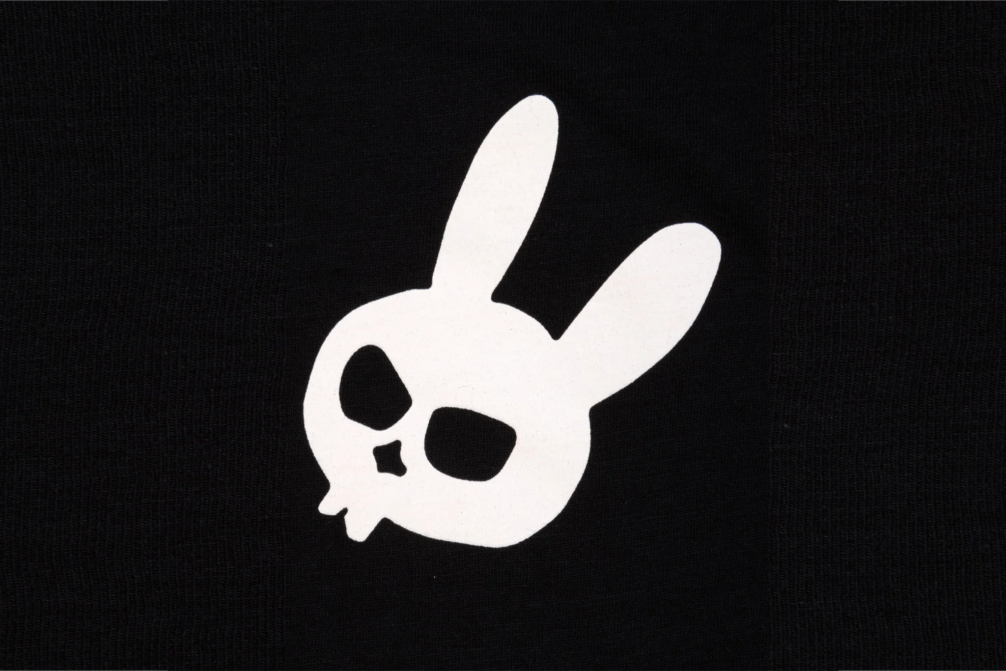 Fairdale Vanquish Tee (Black w/ Skull Colored Skulls) - Image 4