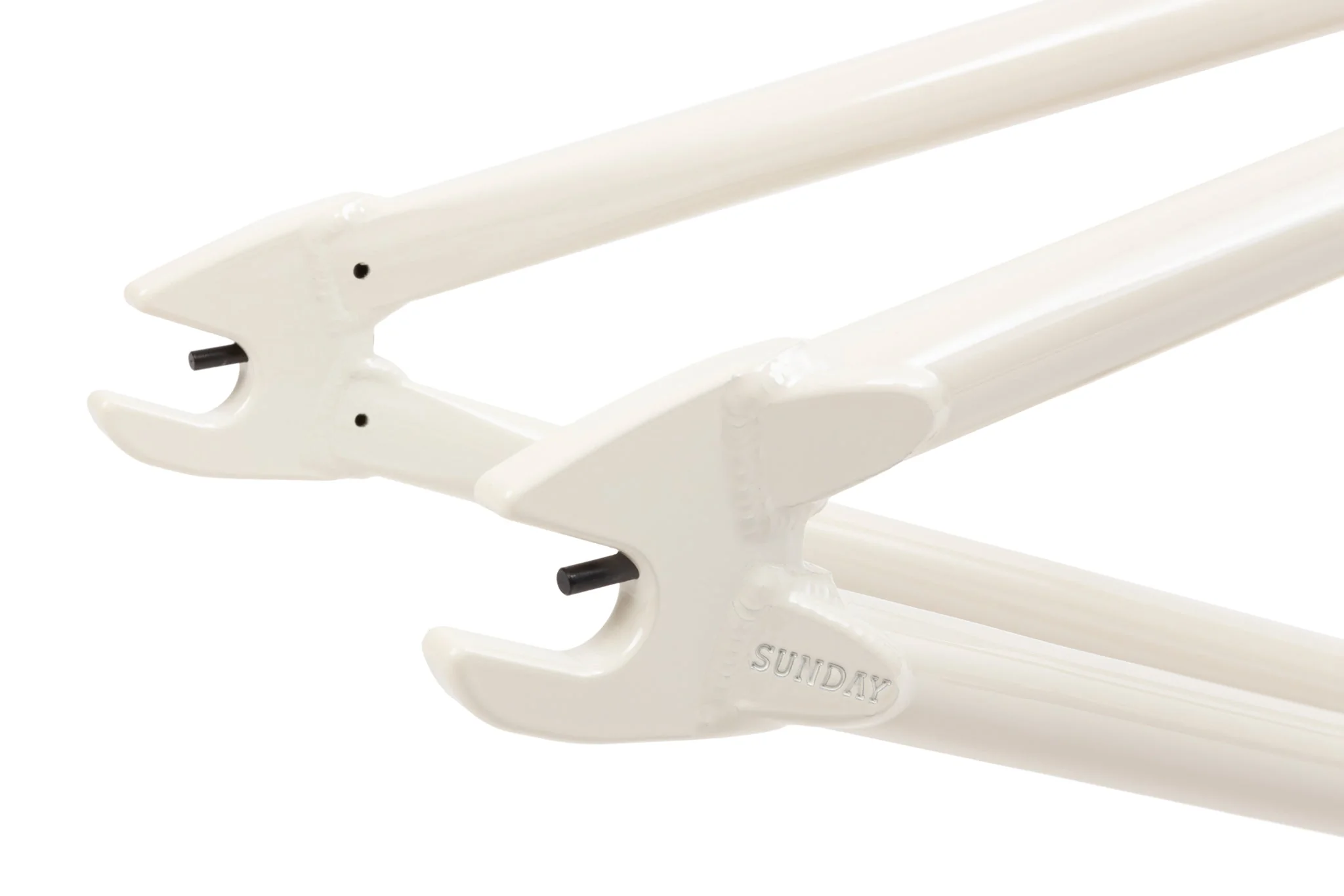 Sunday Park Ranger Frame (Gloss Classic White) - Image 5