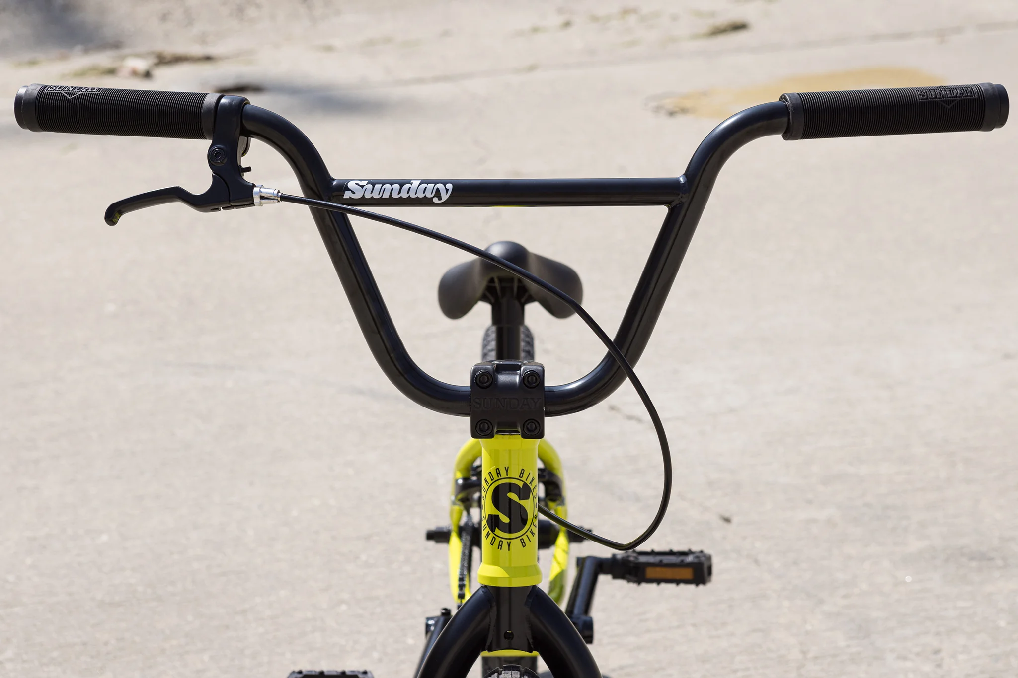 Sunday Primer 18" (Gloss Bright Yellow with 18.5" tt) - Image 10