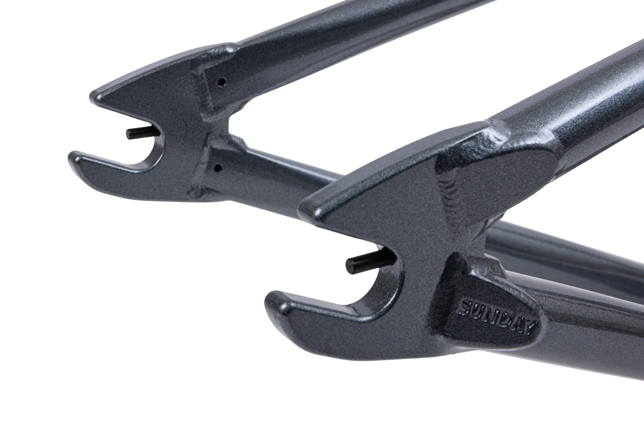 Sunday Silvawave Frame (Metallic Dark Silver) - Image 6